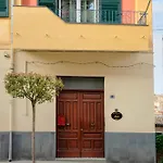 Vendégház Sikelìa